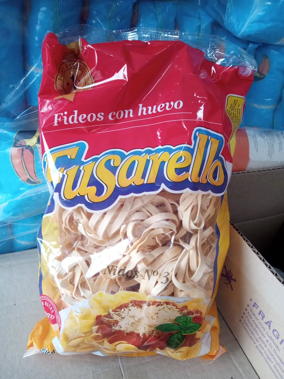 Fideo fusarello nido huevo