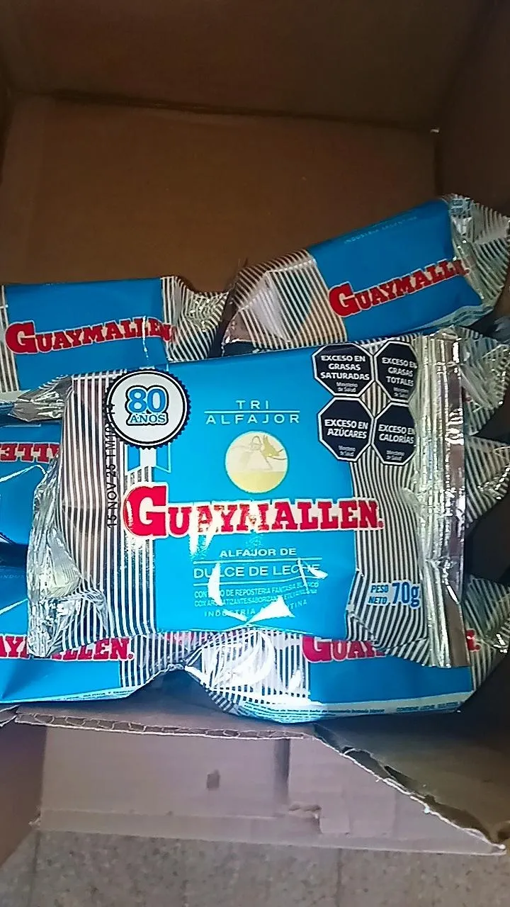 Alfajor Guaymallén blanco triple